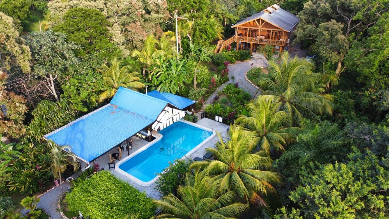 Guava Grove Resort & Villas Sandy Bay Екстер'єр фото