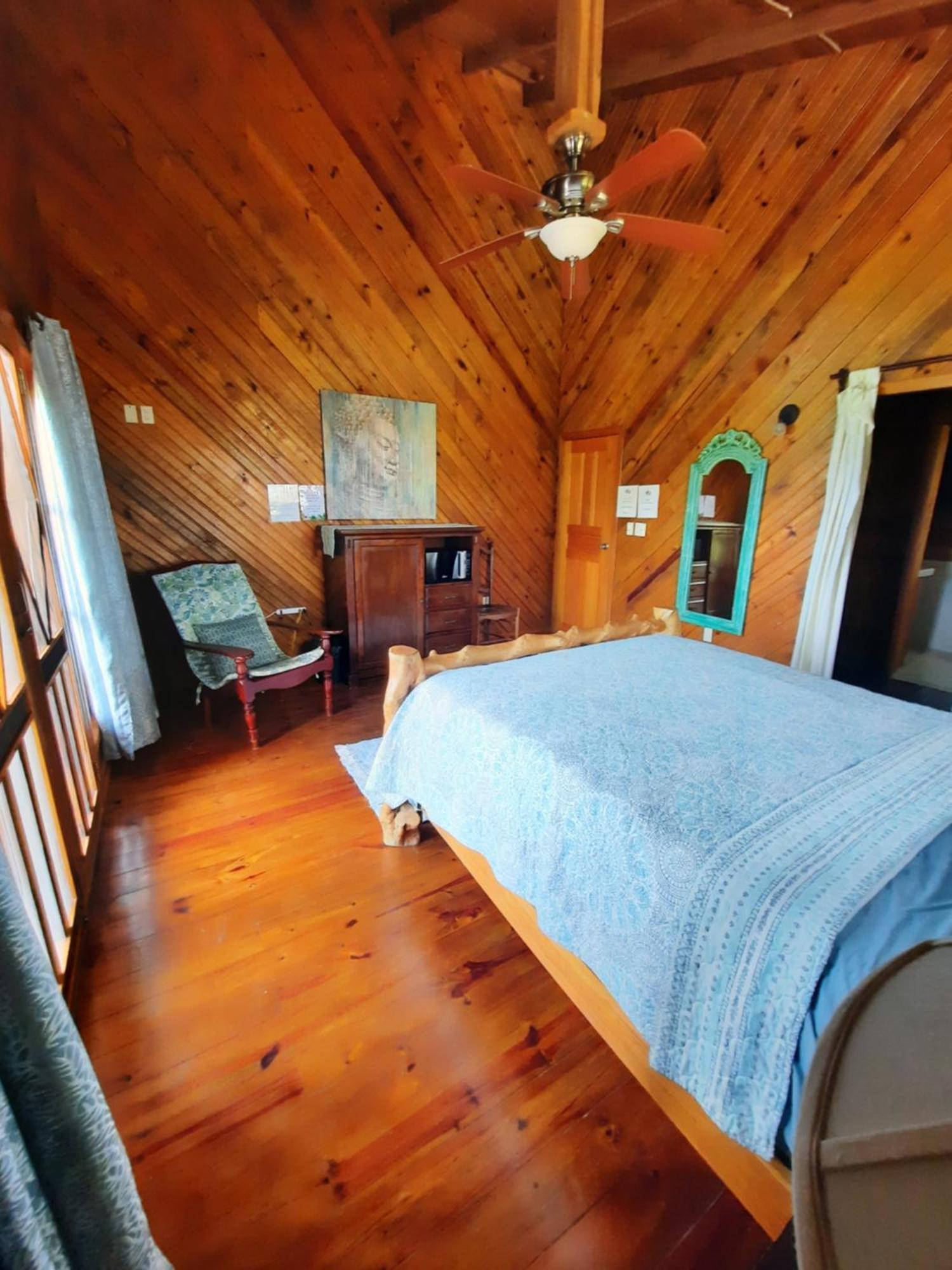 Guava Grove Resort & Villas Sandy Bay Екстер'єр фото