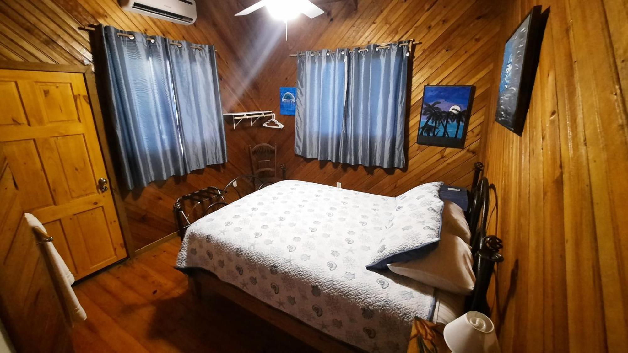 Guava Grove Resort & Villas Sandy Bay Екстер'єр фото