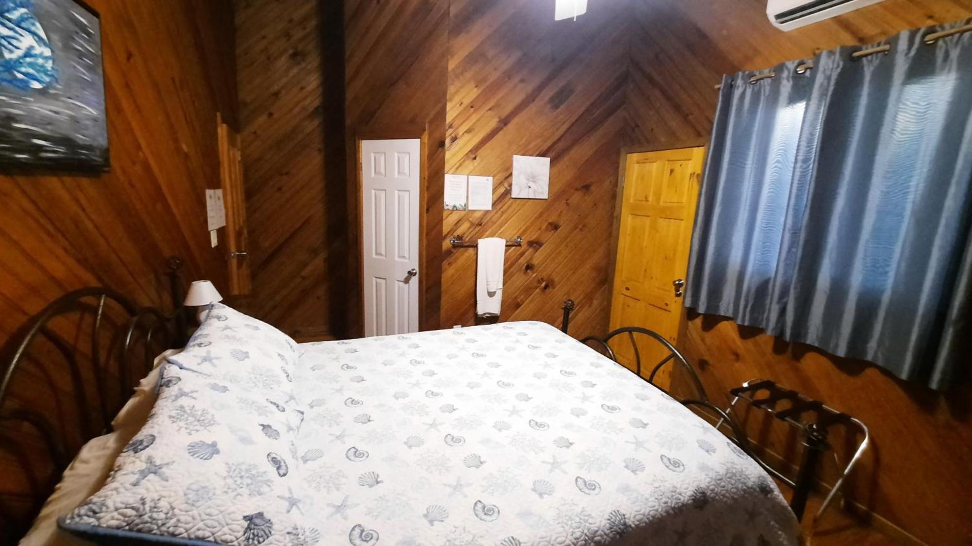 Guava Grove Resort & Villas Sandy Bay Екстер'єр фото